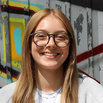 Anna– Auszubildende der Kita "Villa Kunterbunt" in Düsseldorf